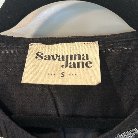 Savanna Jane Small Sequin and Embroidered Top Blouse. Black & Silver - Picture 2 of 5
